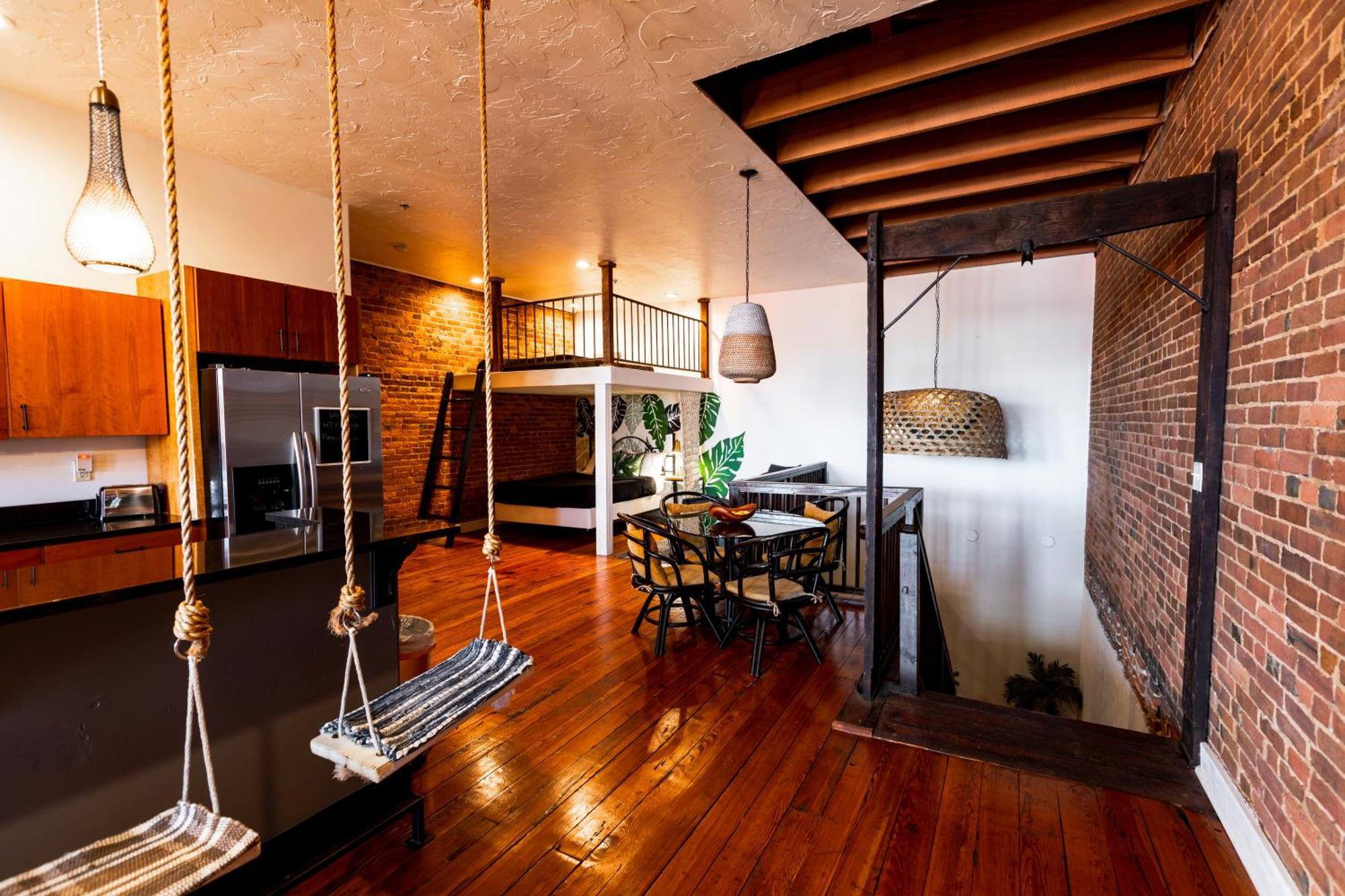 The Two Story Loft Διαμέρισμα Σπρίνγκφιλντ Εξωτερικό φωτογραφία